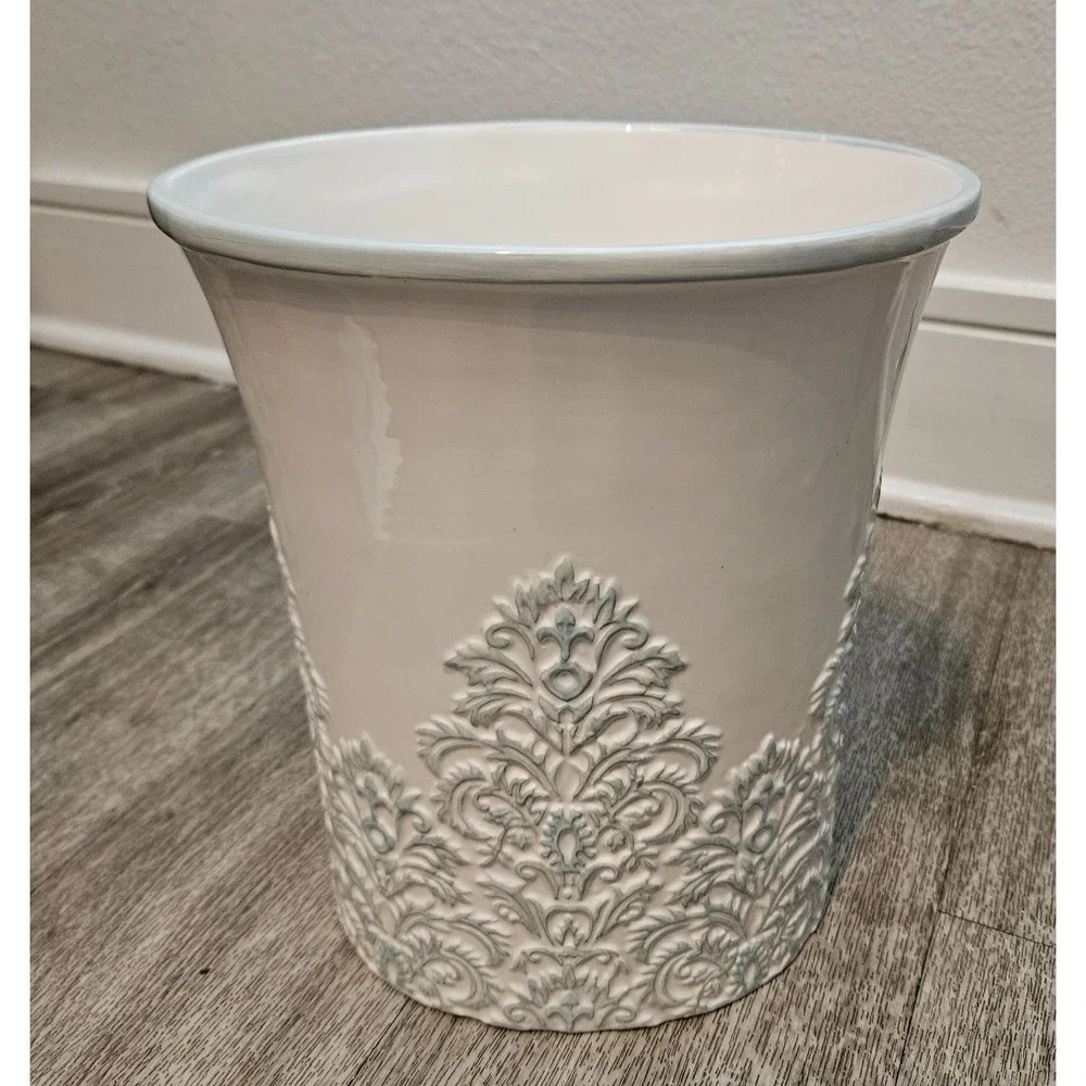 Ceramic Wastebasket 10